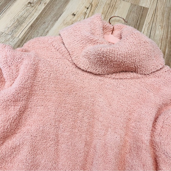 Blush pink ruby moon sweater turtleneck sherpa size small - Picture 4 of 9